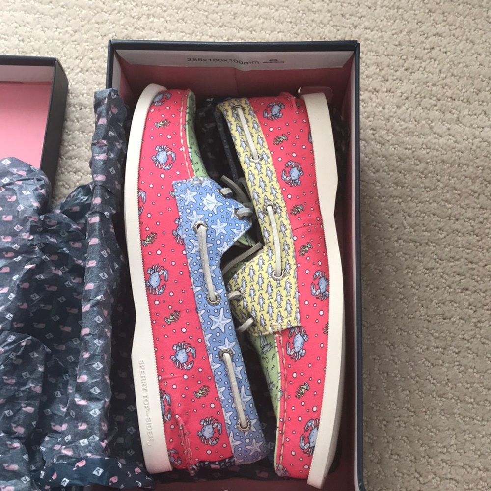 Vineyard vines by Sperry loafers